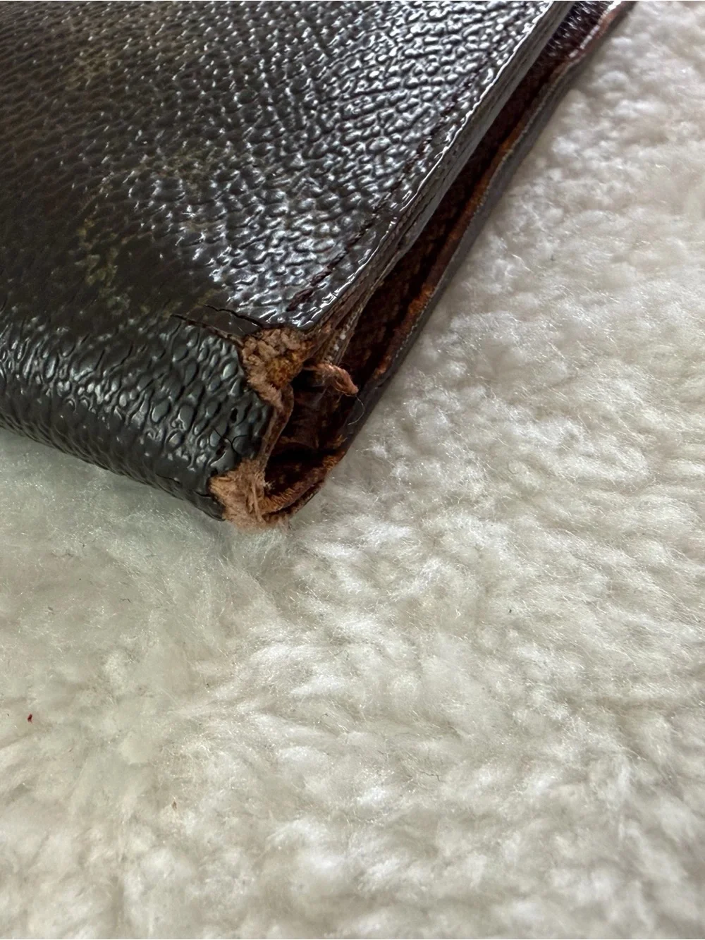 Louis Vuitton Men's Monogram Bi-Fold Wallet in Brown